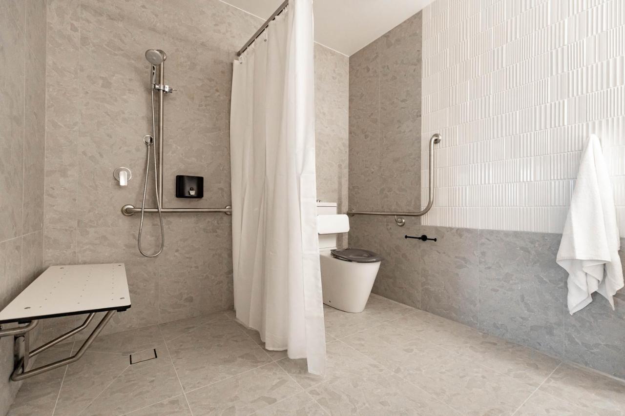 Queen Room Disability Access