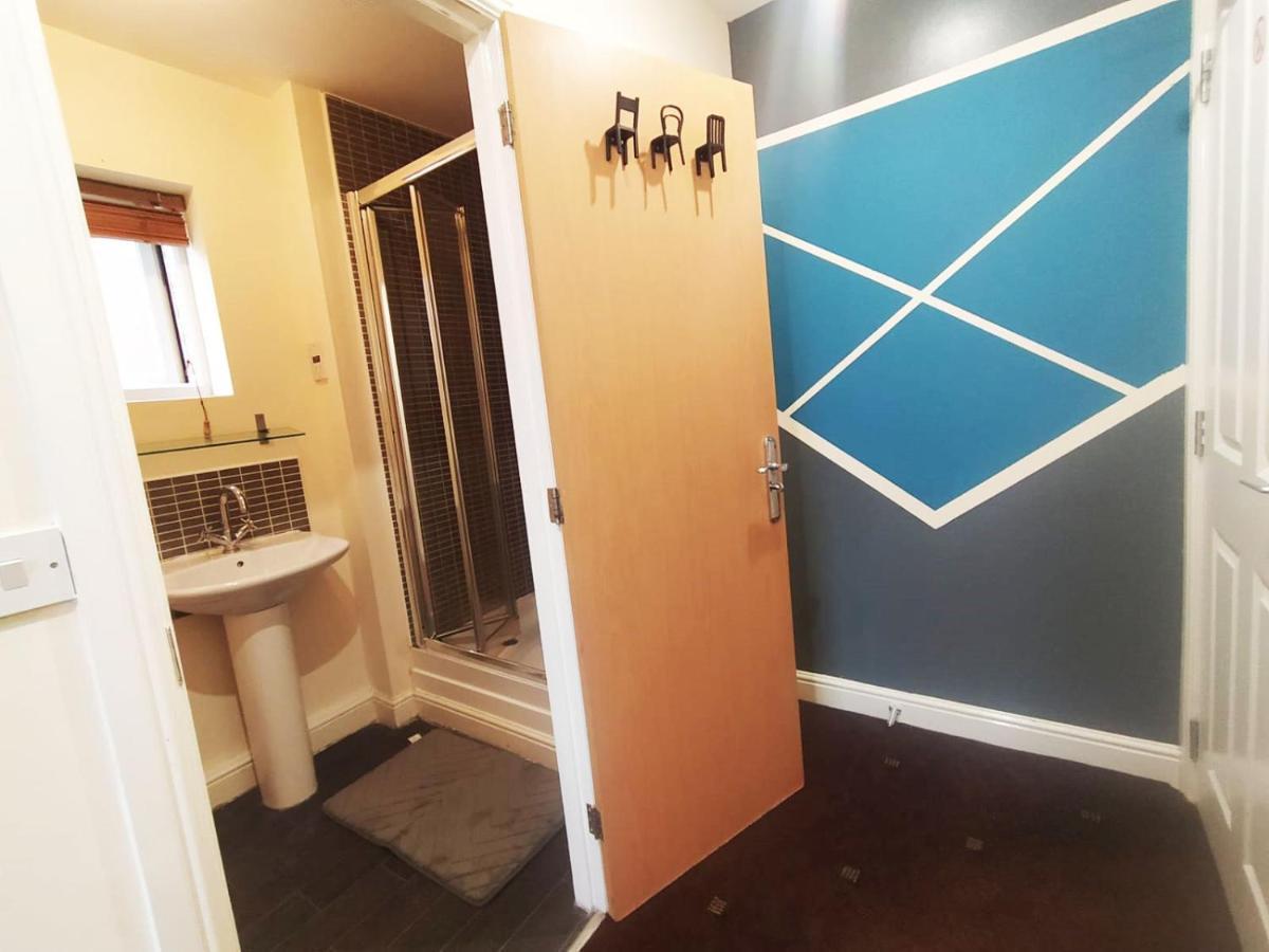 Double Room Private Bathroom