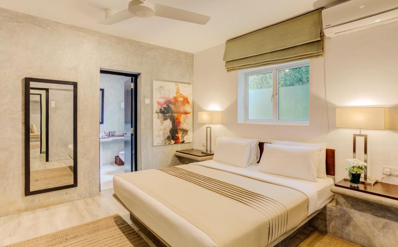 Classic King Room Early Check & Late Check-out on availability,1499146480:JPEG