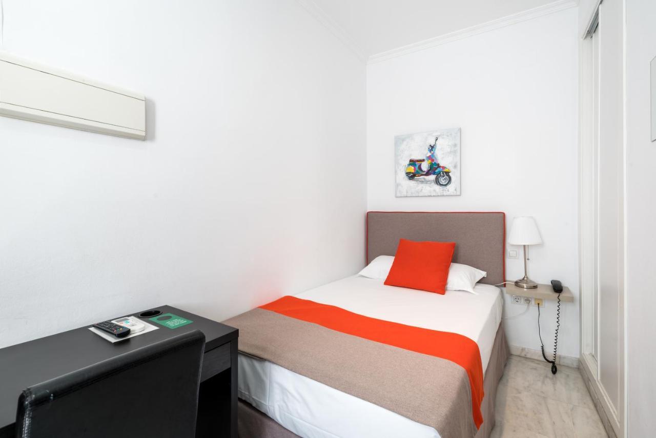 Classic Single Room,1162334253:JPEG