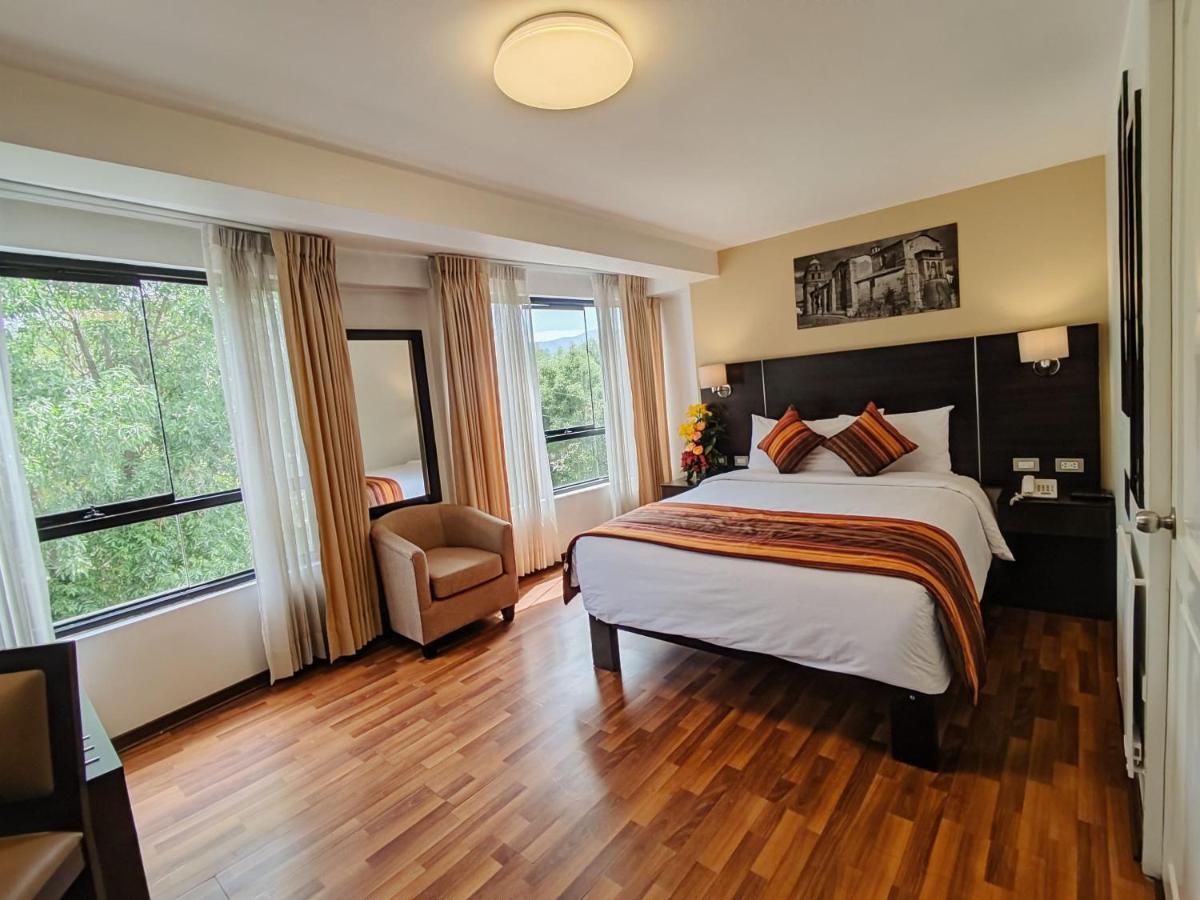 Superior Queen Room