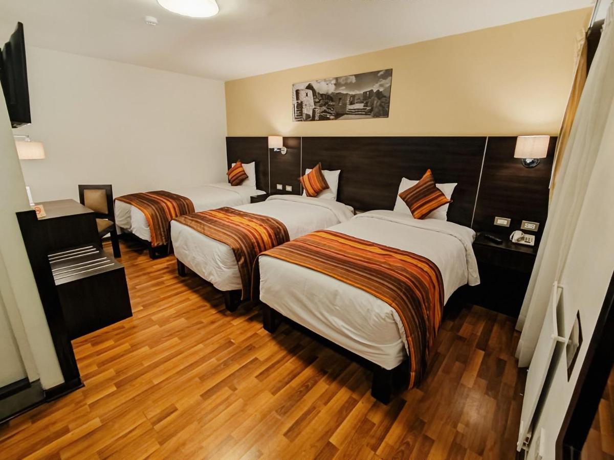 Triple Room