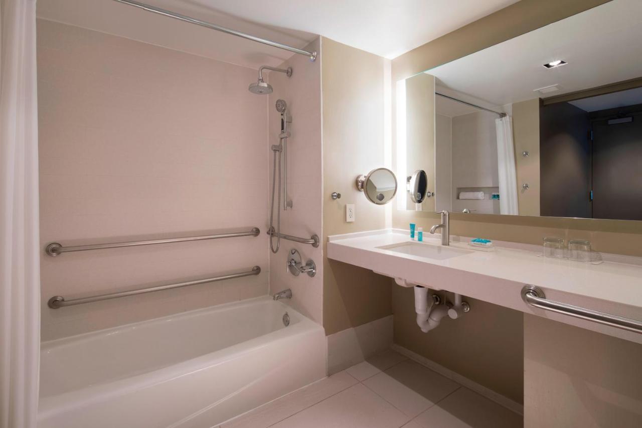 Chambre Lit King-Size Wonderful - Vue sur Ville