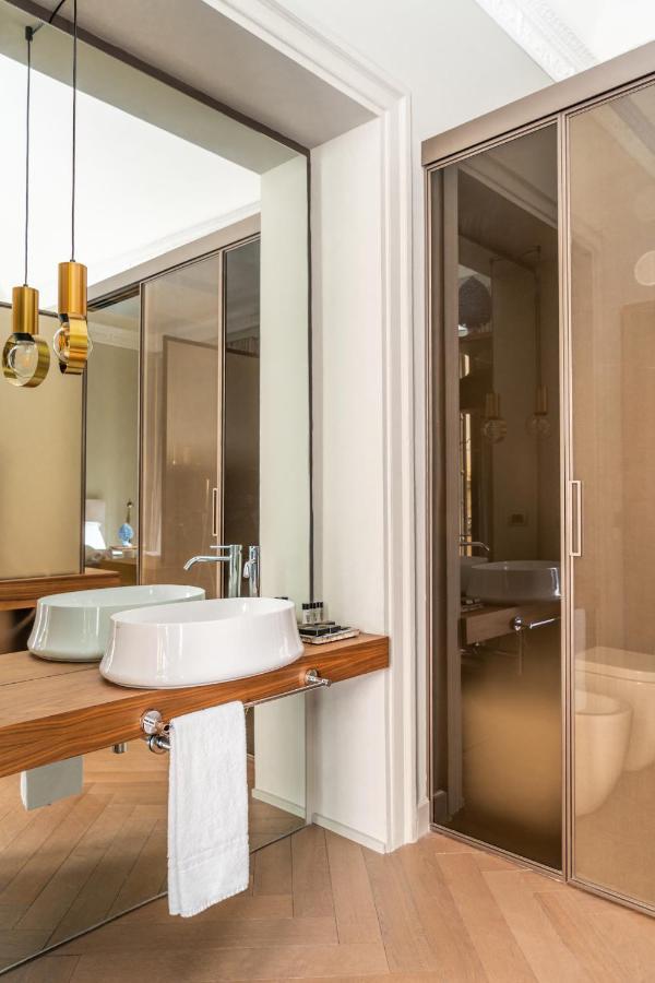 Standard Double Suite