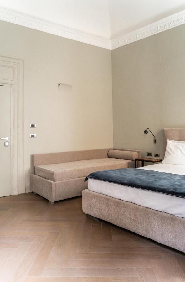 Standard Double Suite