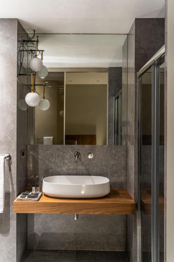 Standard Double Suite