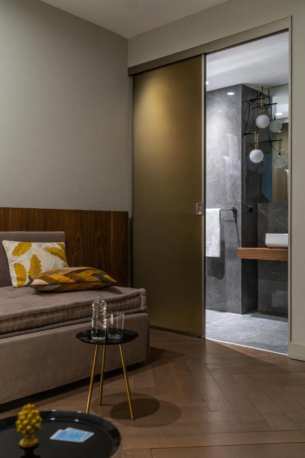 Standard Double Suite