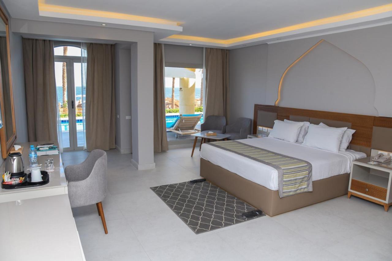 Junior Swim-Up Suite Sea View Posh Club,1196210575:JPEG