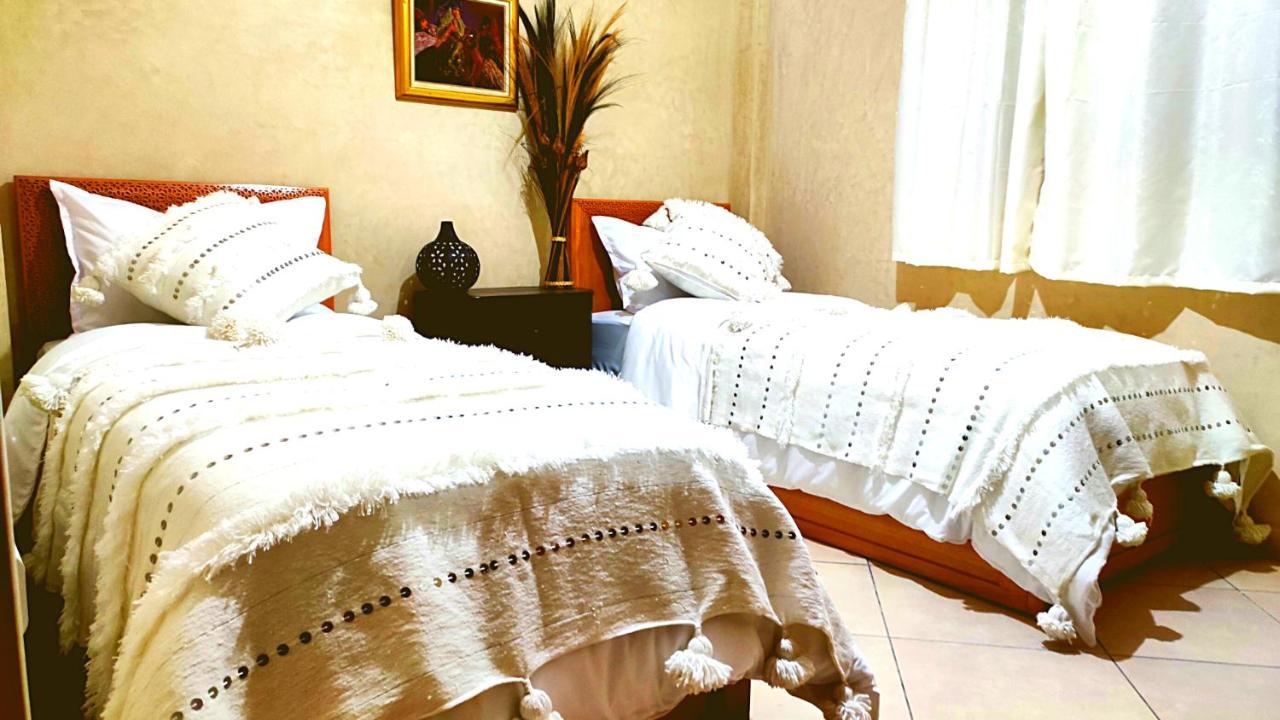 Double or Twin Room,1164176922:JPEG