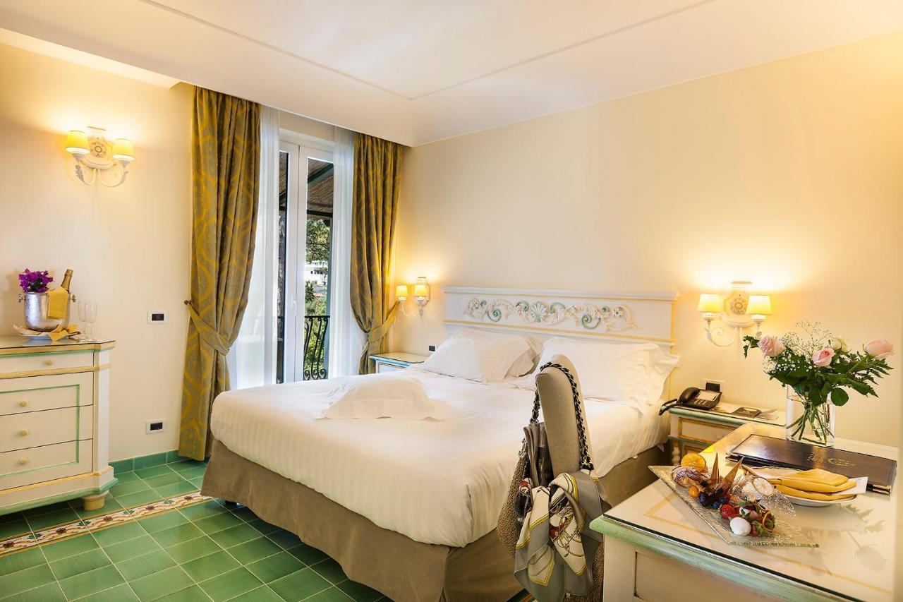 Superior Double or Twin Room Garden View