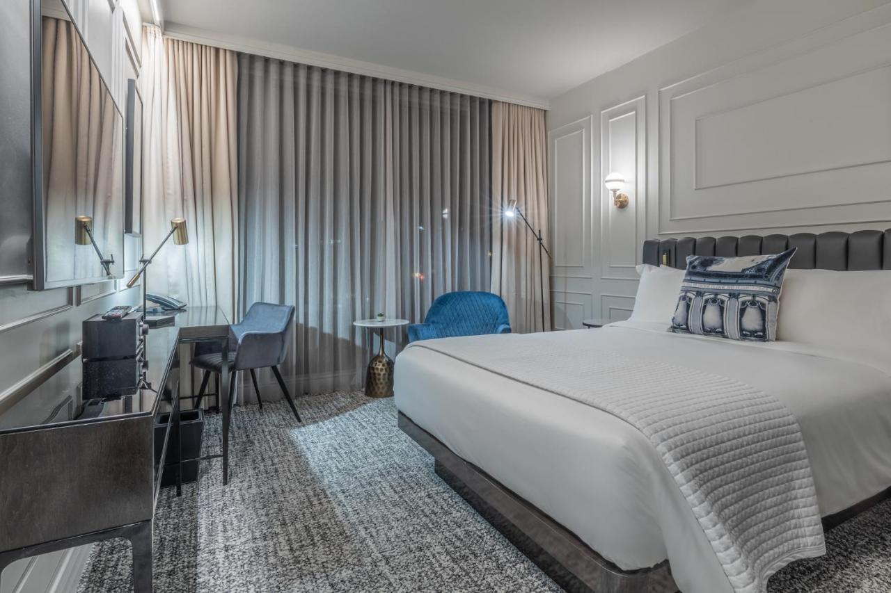 Citadine Room Queen bed