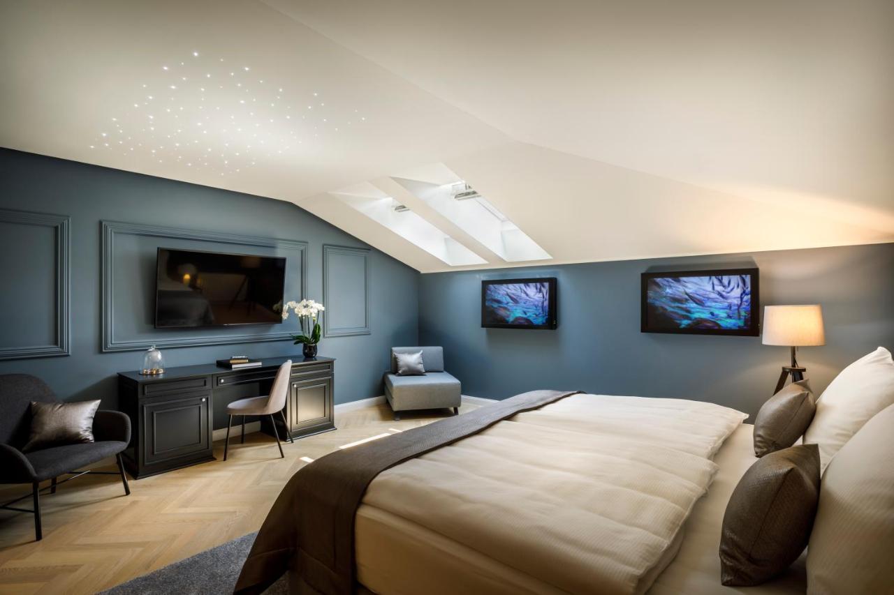 Imperial Loft Room
