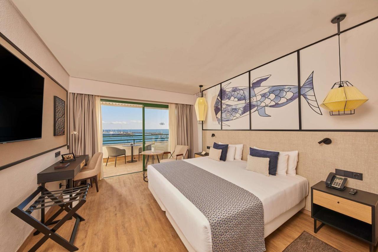 Club Access Double Room with Ocean View