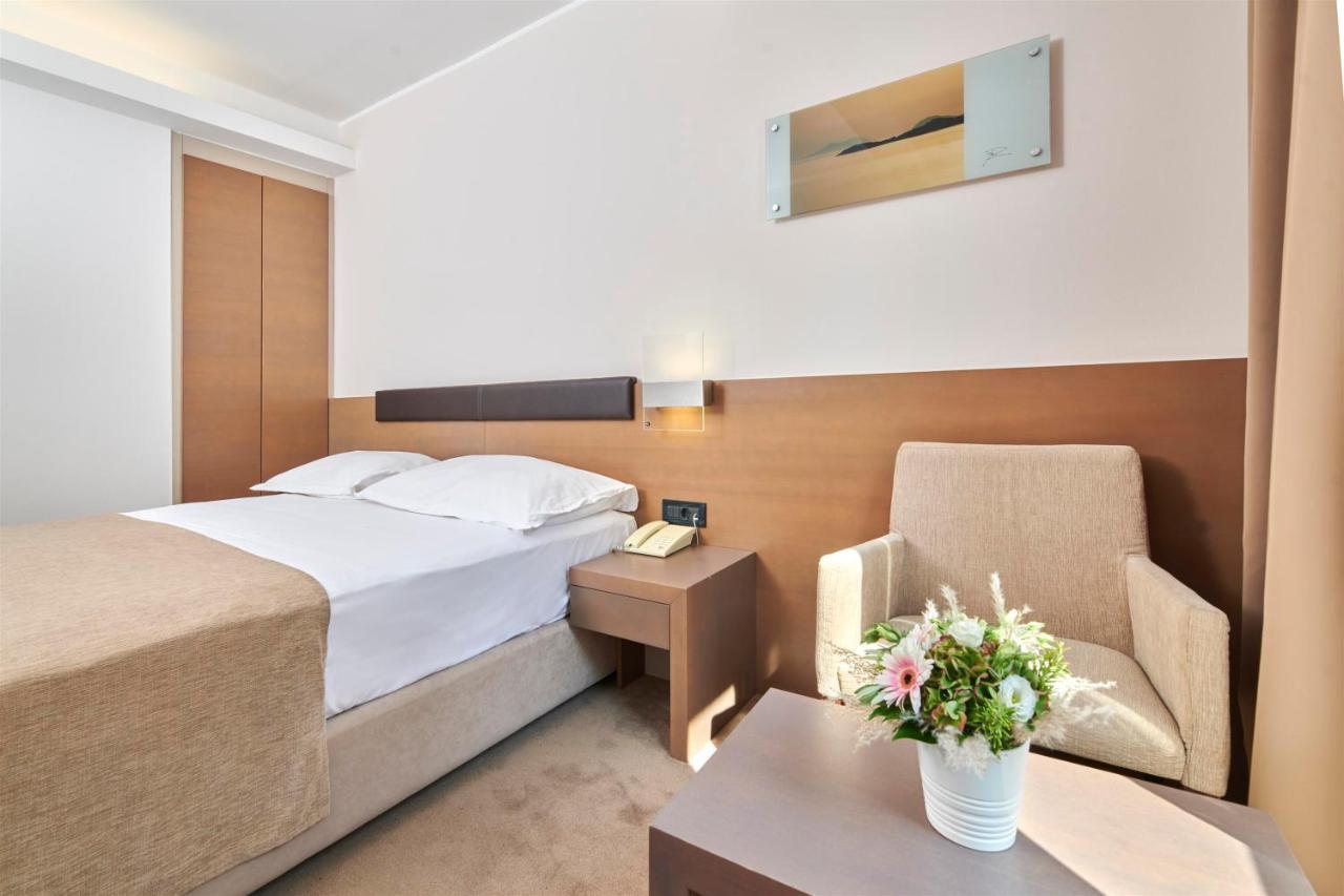 Economy Single Room
