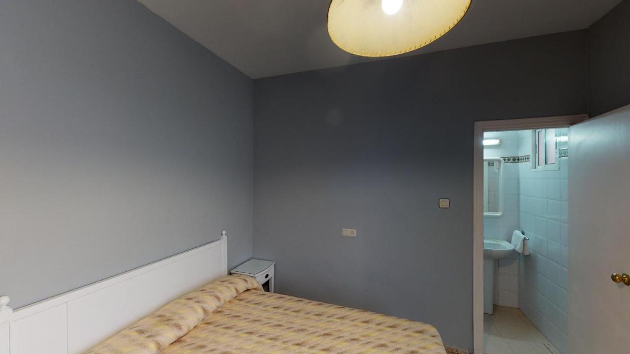 Double Room Private Bathroom Queen bed