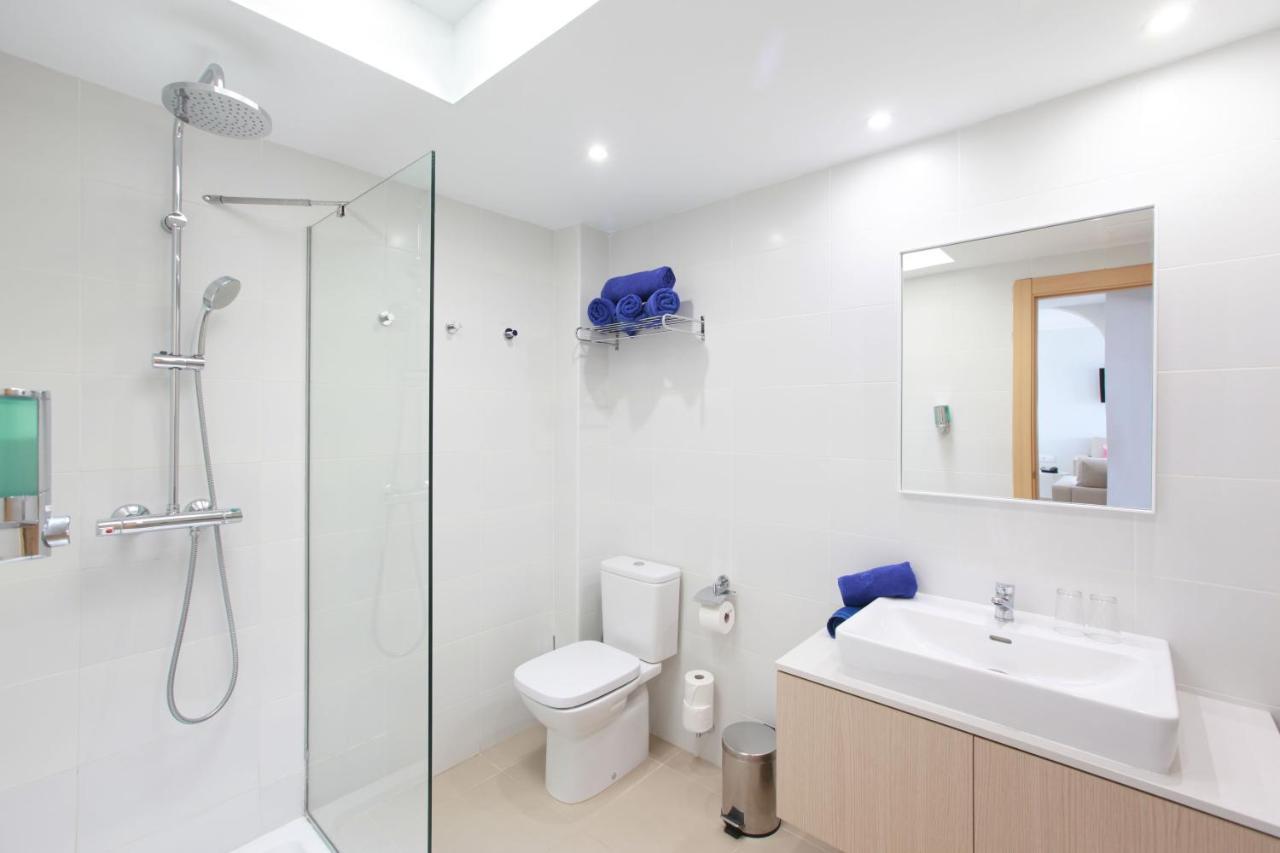 One-Bedroom Apartment,1170041659:JPEG