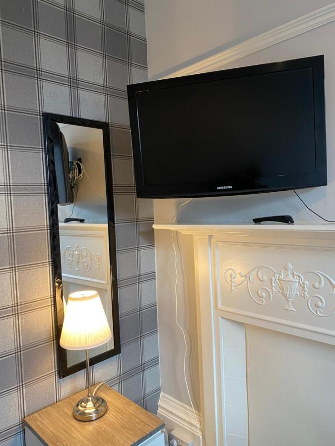 Single Room Room 8