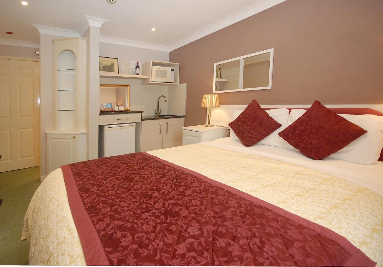 Single Room Kitchenette