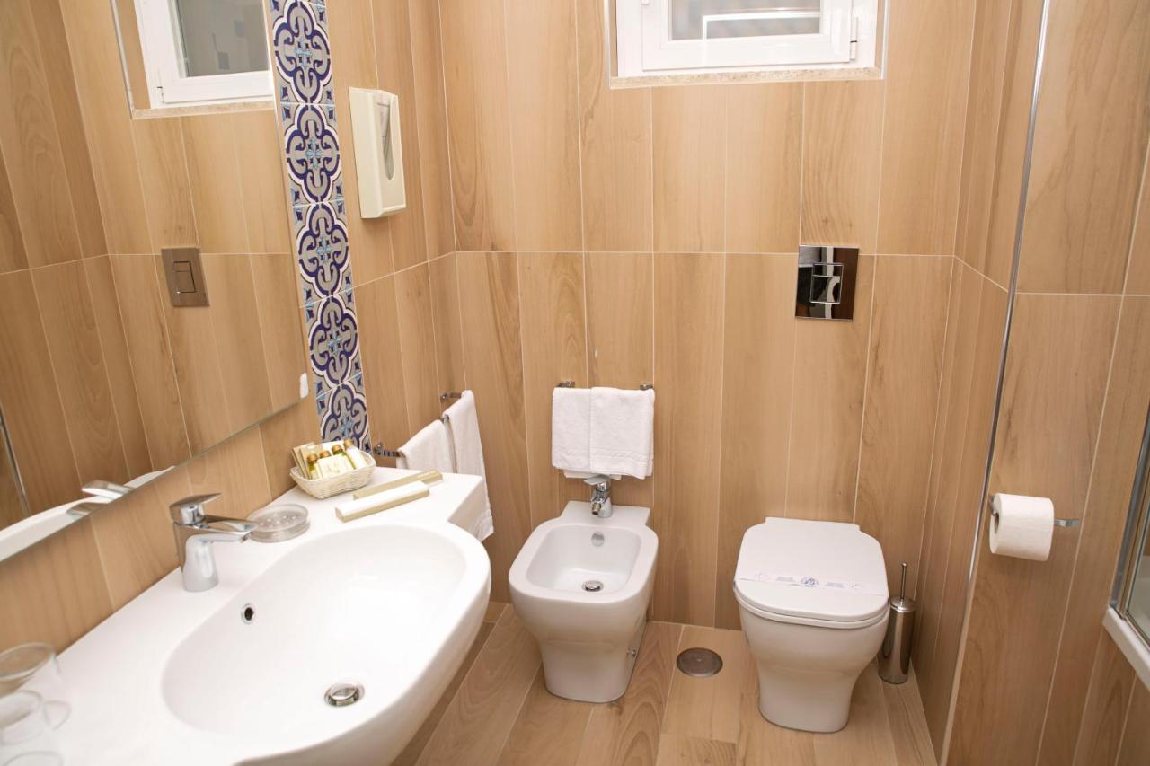 Standard Double or Twin Room Balcony