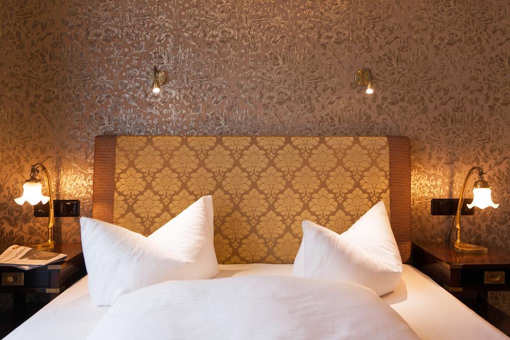 Small Comfort Double or Twin Room