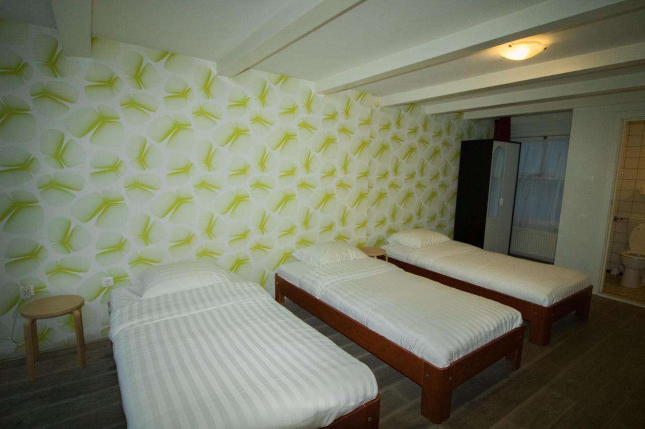 Triple Room Private Bathroom