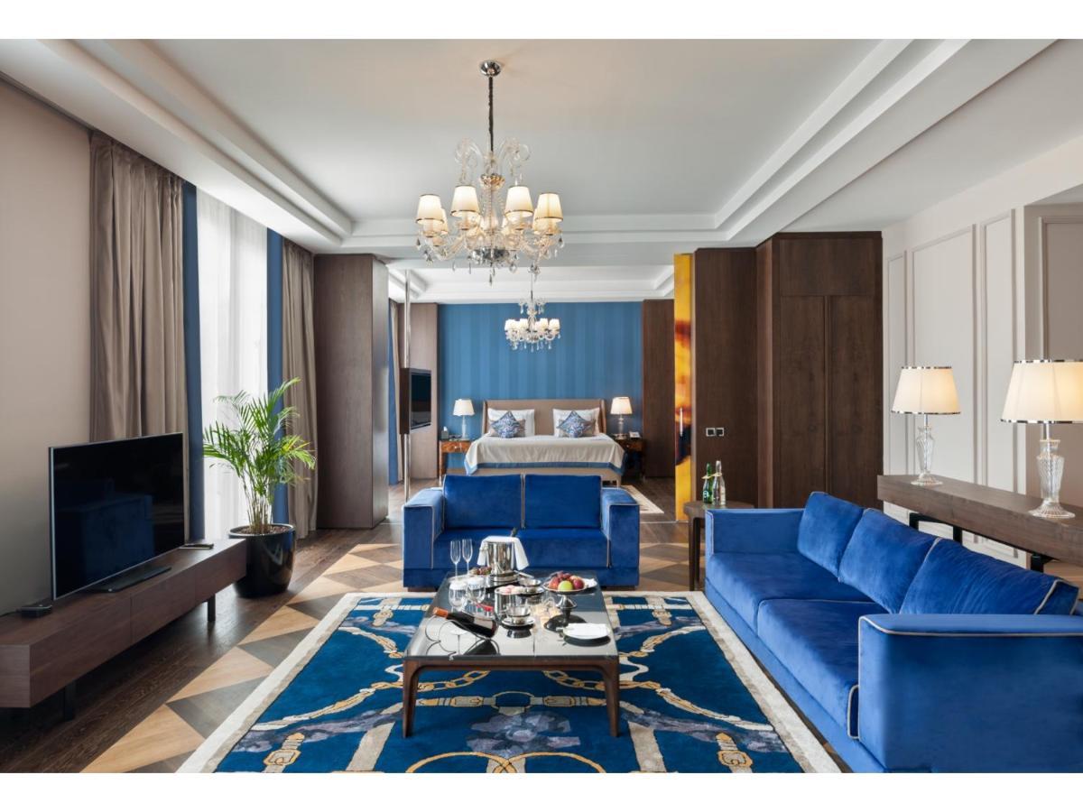 King Suite Sea View