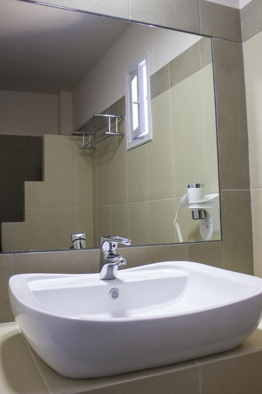 Two-Bedroom Apartment,117700024:JPEG