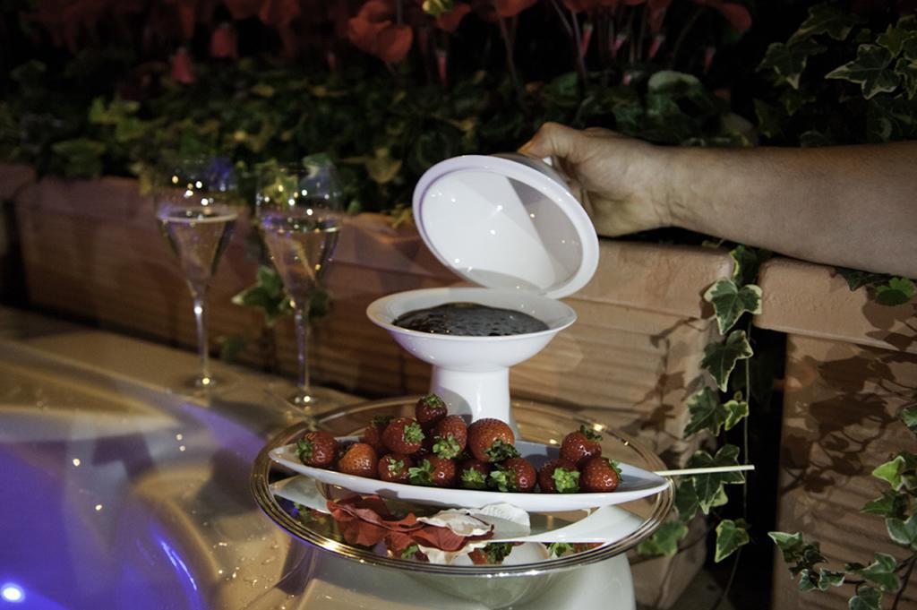 Suíte com Terraço e Banheira de Hidromassagem