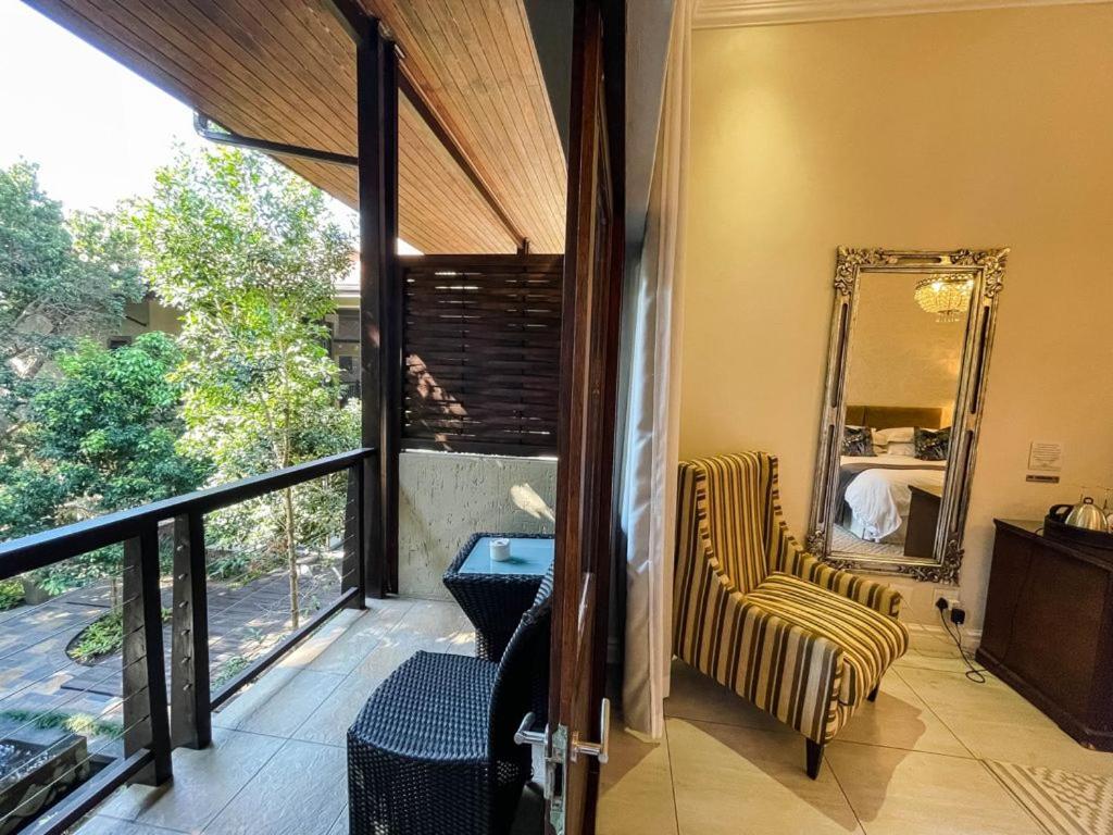King Room Garden View