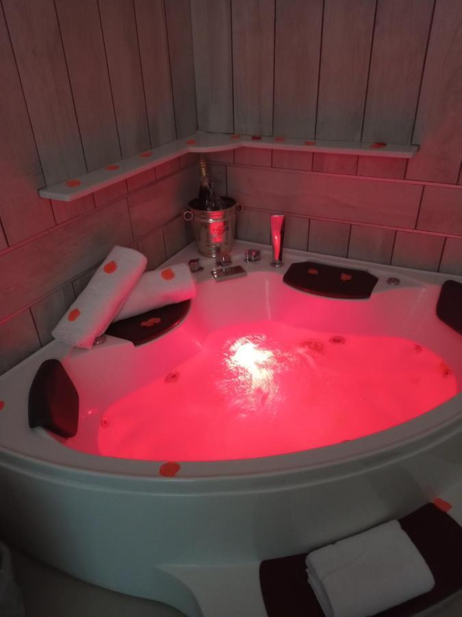 Suite Hot Tub