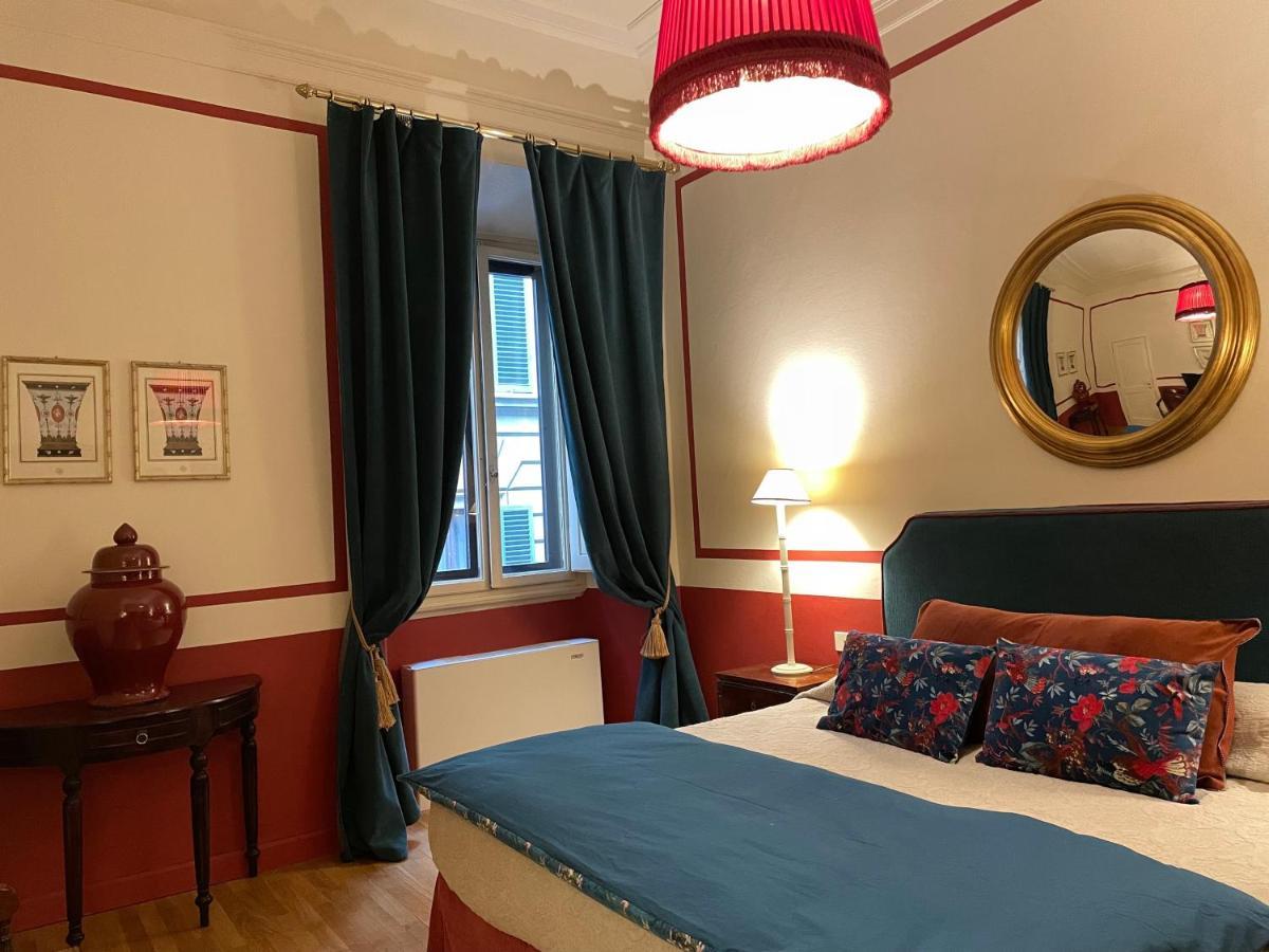 Superior Zimmer mit Kingsize-Bett