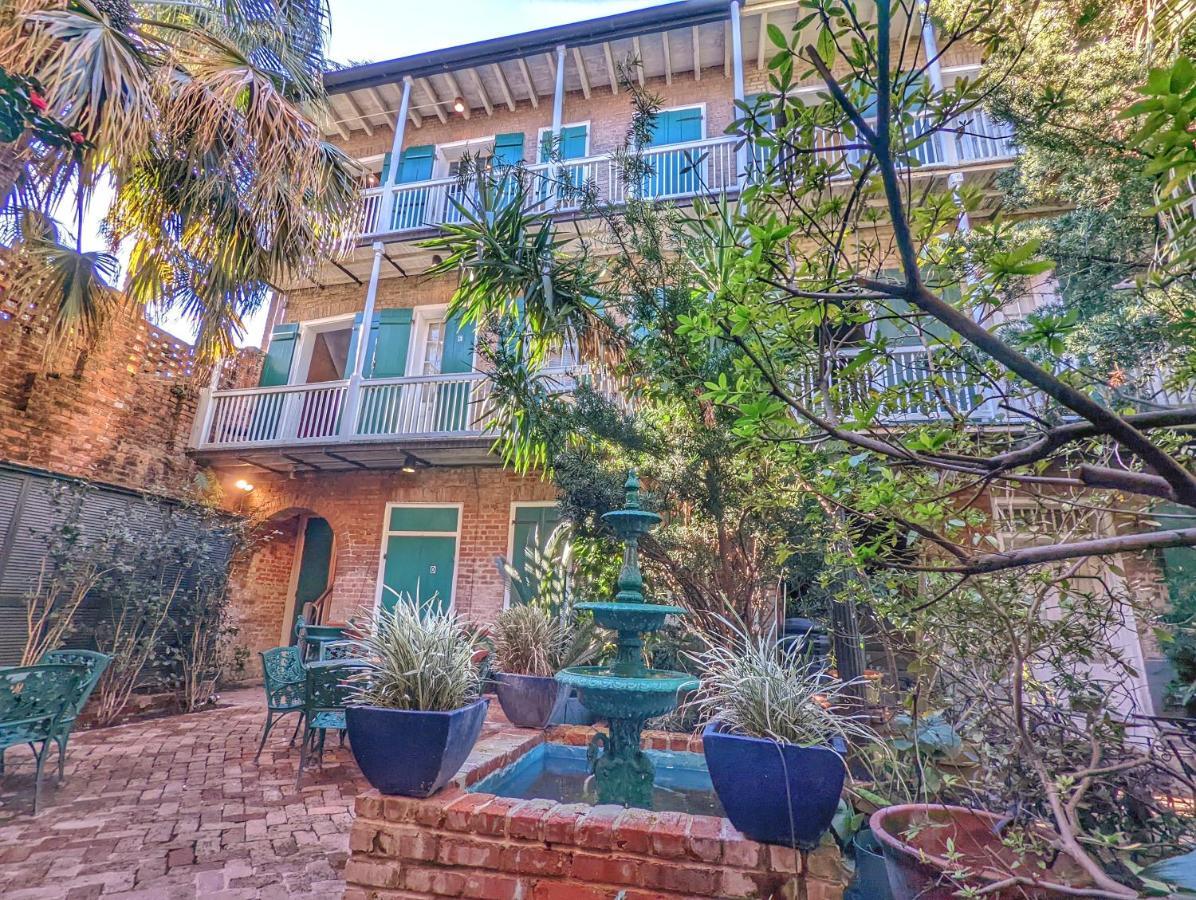 One bedroom Plus Upscale Sofa Bed 1st Floor