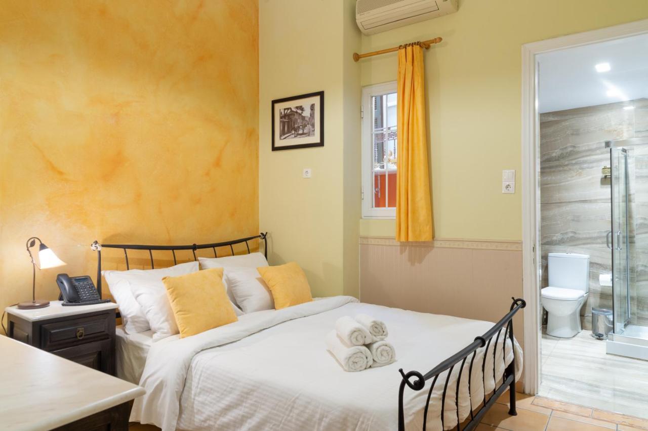 Double or Twin Room En Suite Bathroom