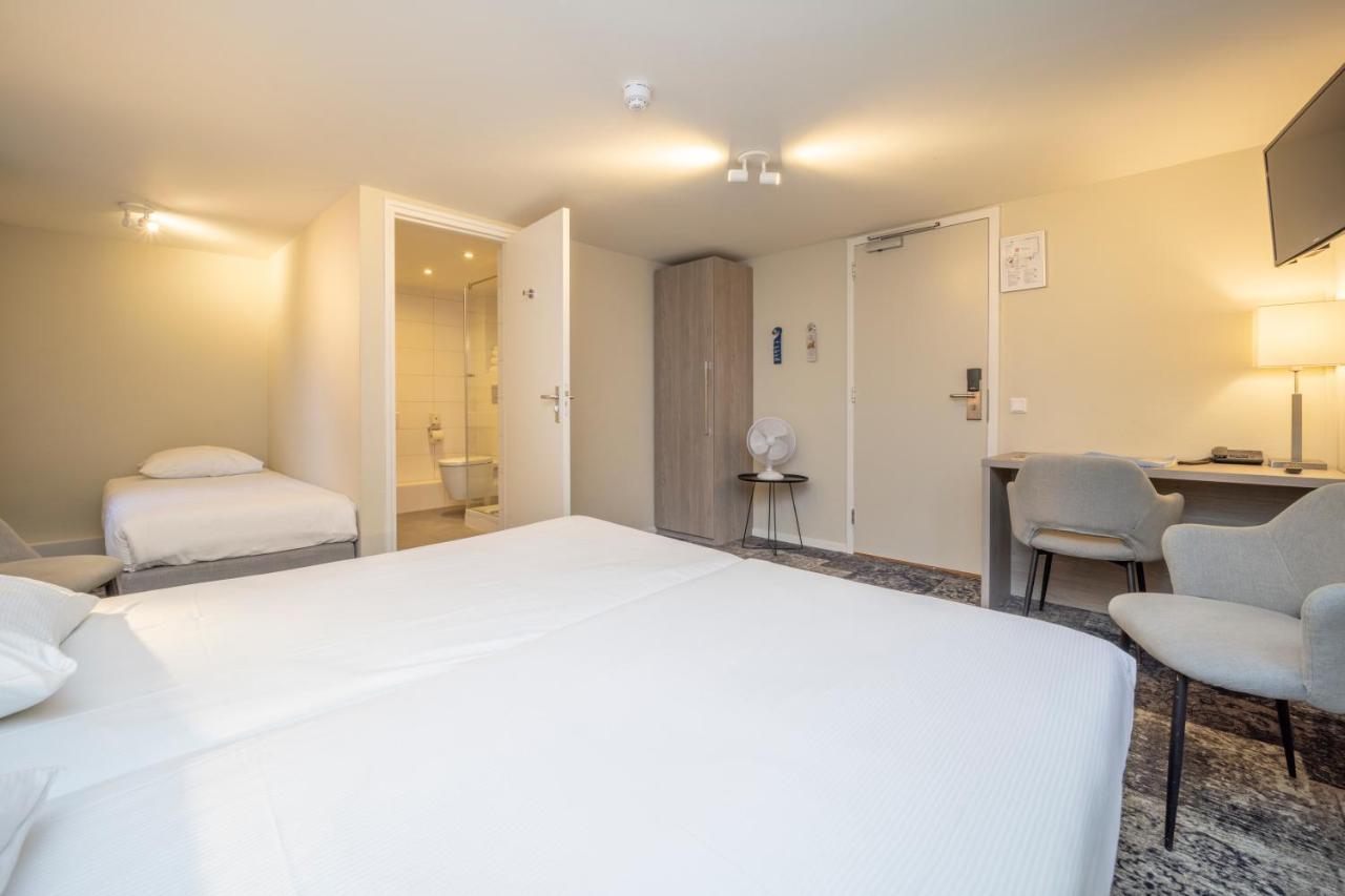 Quarto Triplo Comfort com Chuveiro
