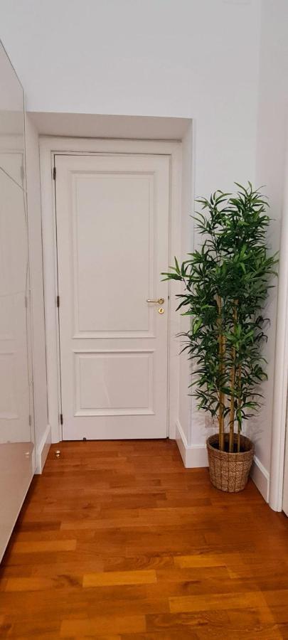 Double or Twin Room Private Bathroom