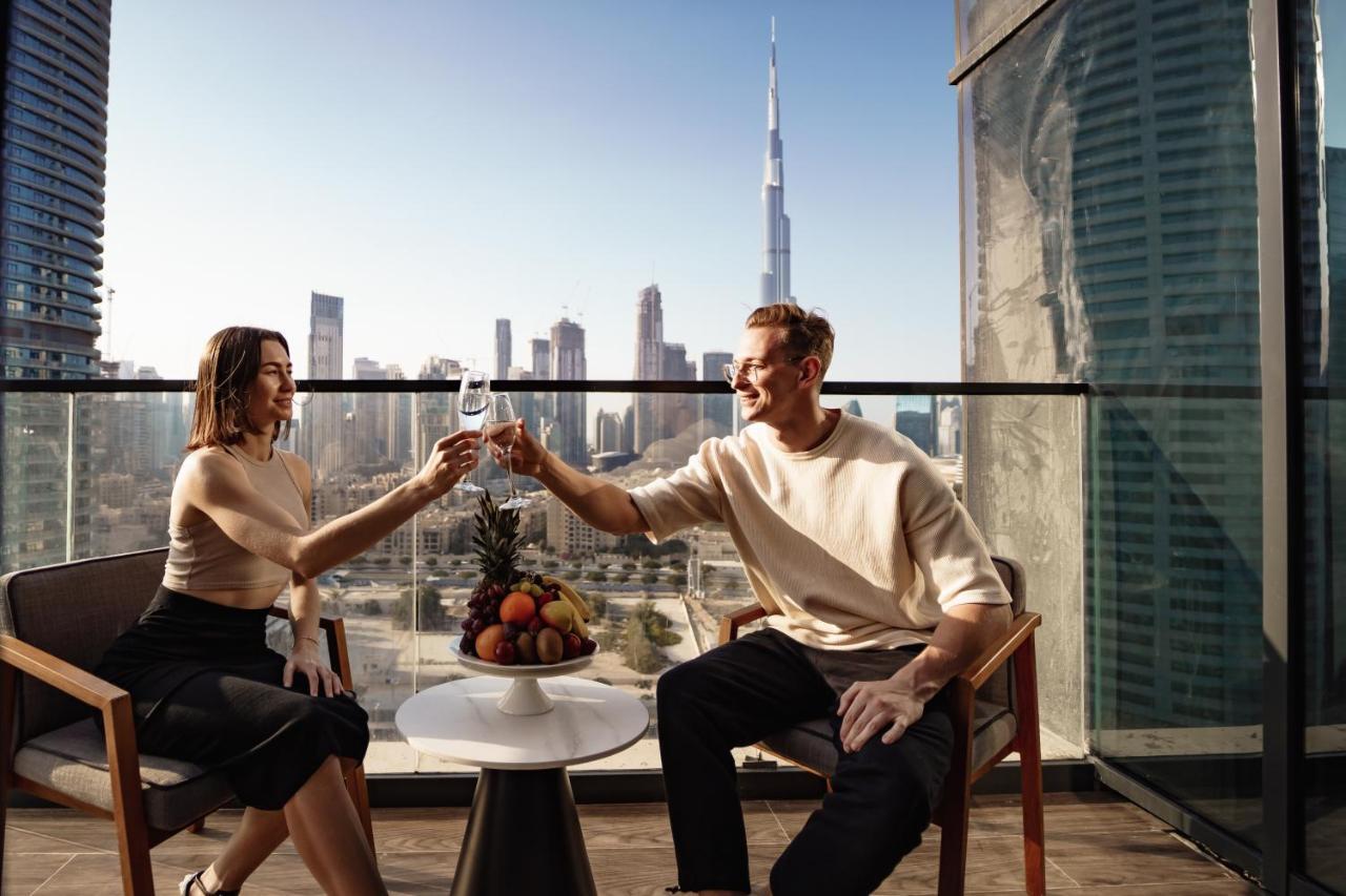Habitación de lujo con balcón y vistas al Burj Khalifa - 1 cama extragrande