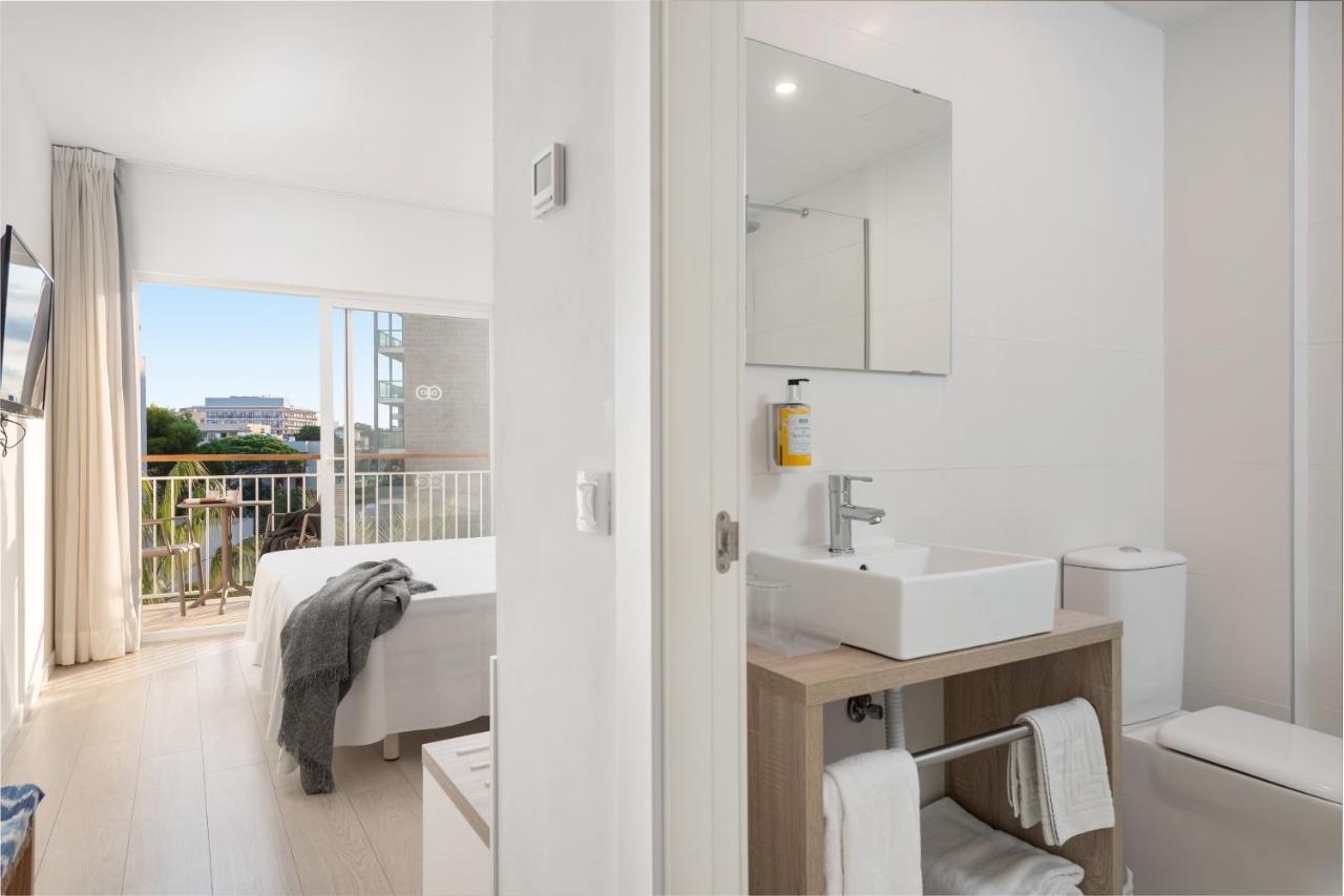 Twin Room City View
