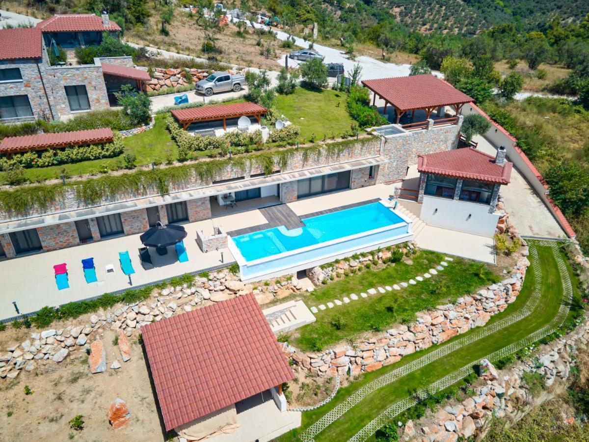 Villa Standard