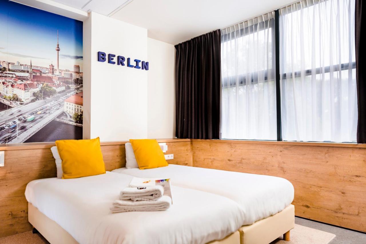 Twin Room Including