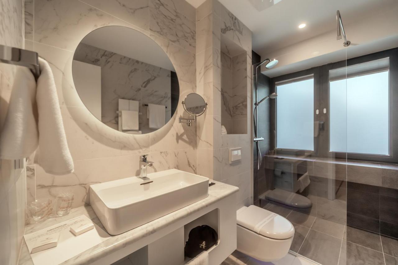 Double or Twin Room City View