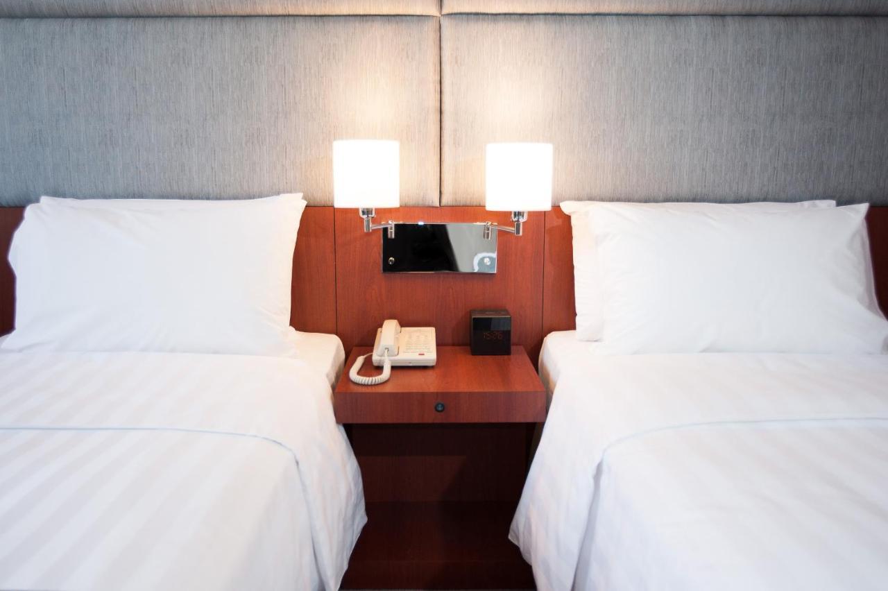 City Vista Twin Room