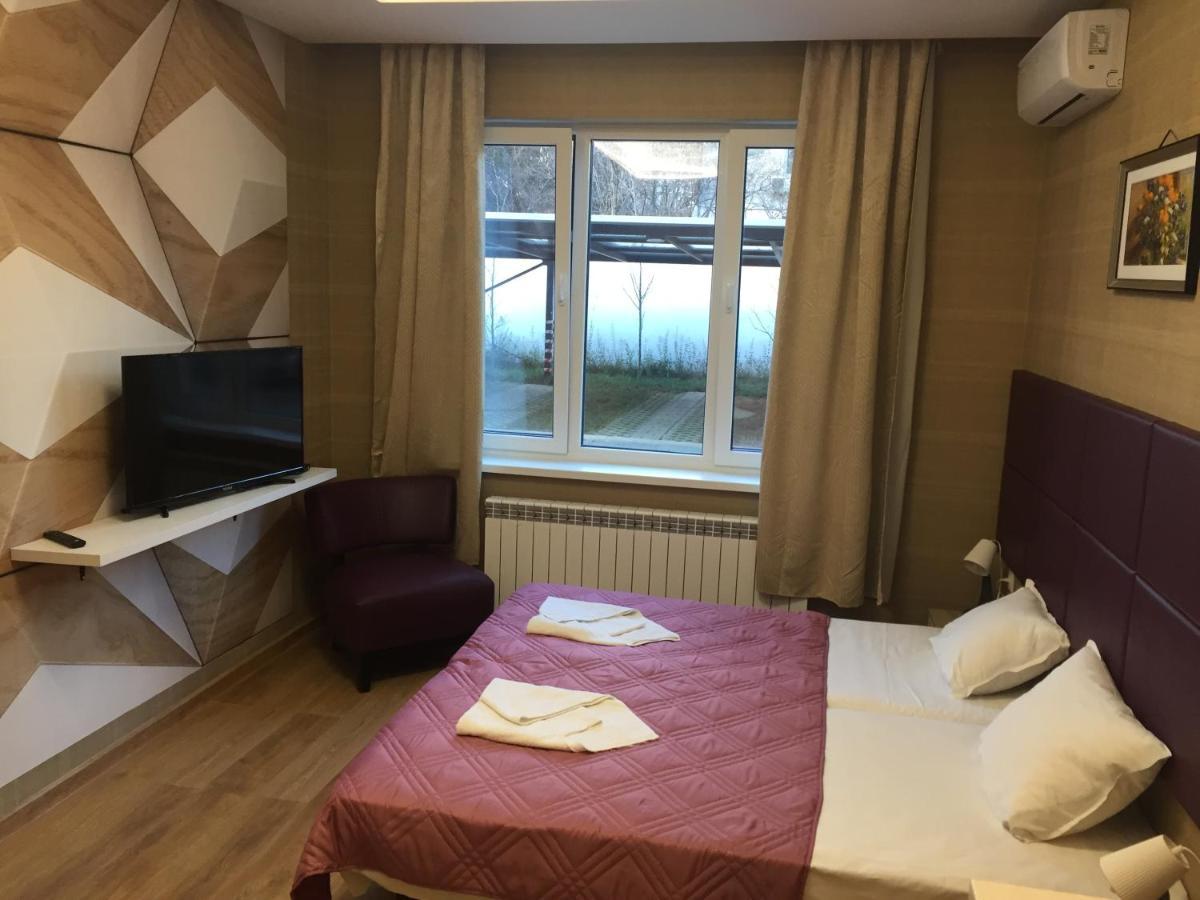 Double or Twin Room Private Bathroom