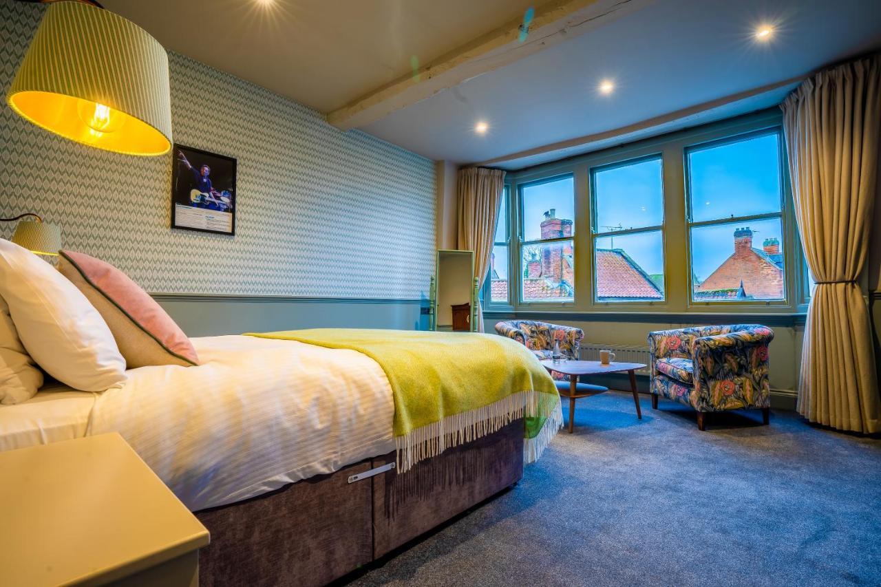 Deluxe King Room