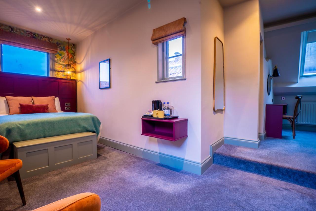 Double Room Private Bathroom
