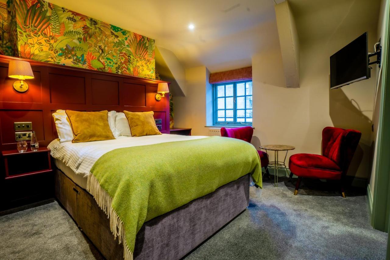 Double Room Private Bathroom
