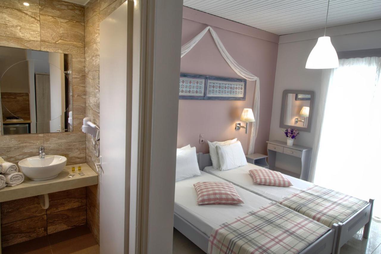 Double or Twin Room Balcony