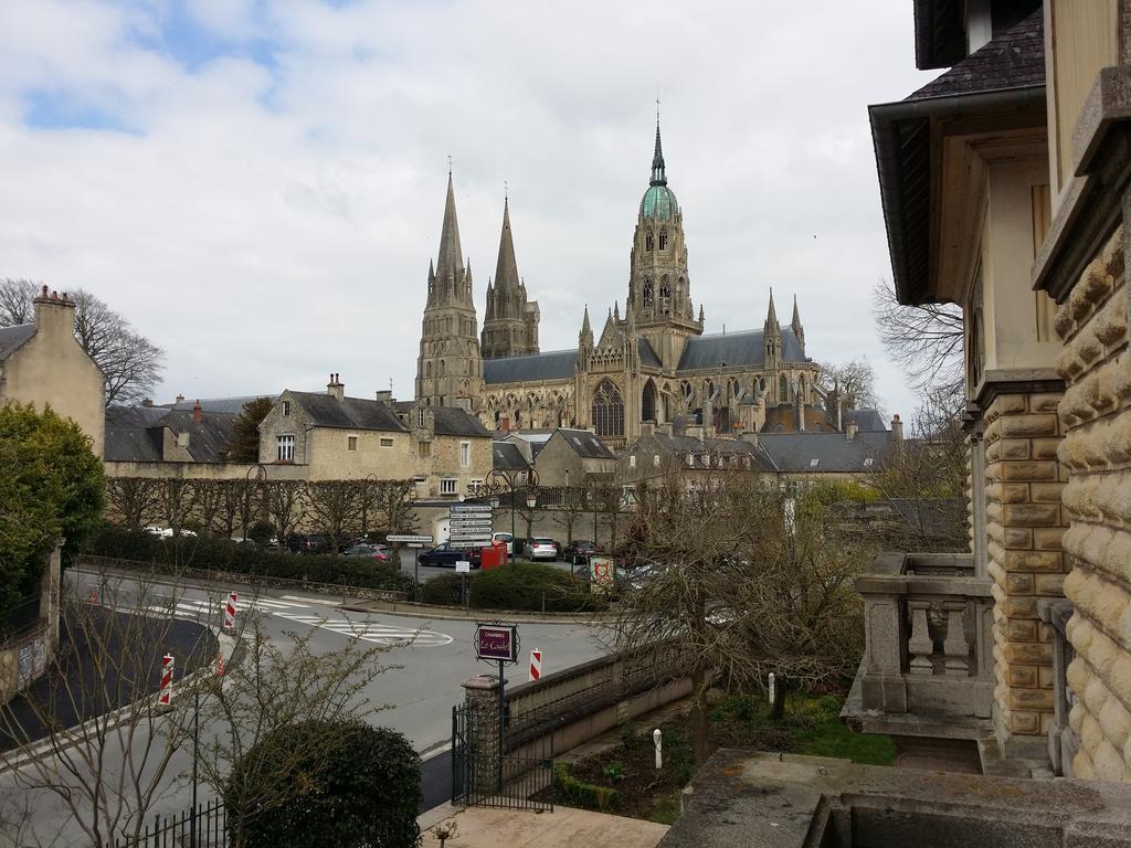 Superior Double Room with Balcony,172931376:JPEG