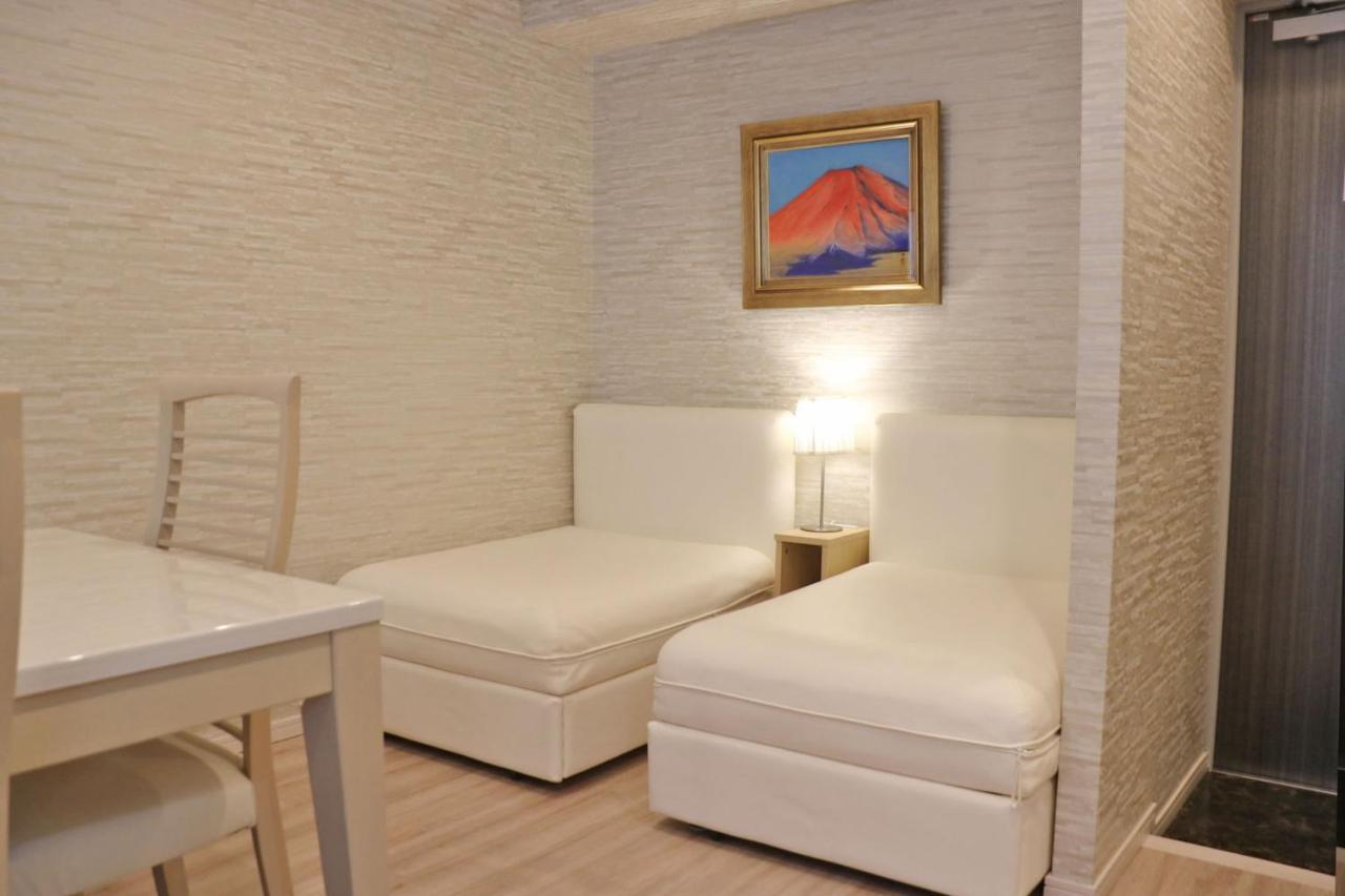 Superior Family Room