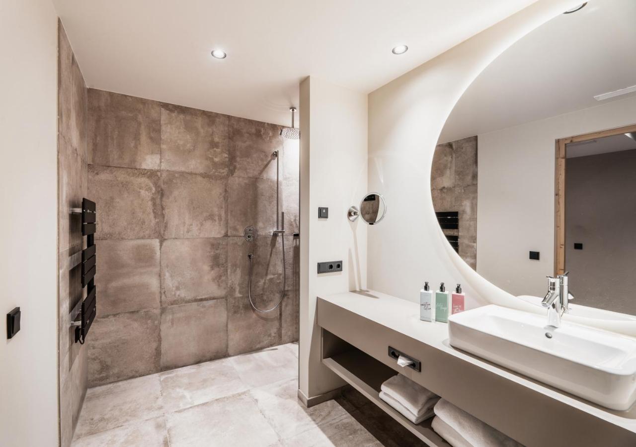 Superior Double Room,1589184536:JPEG