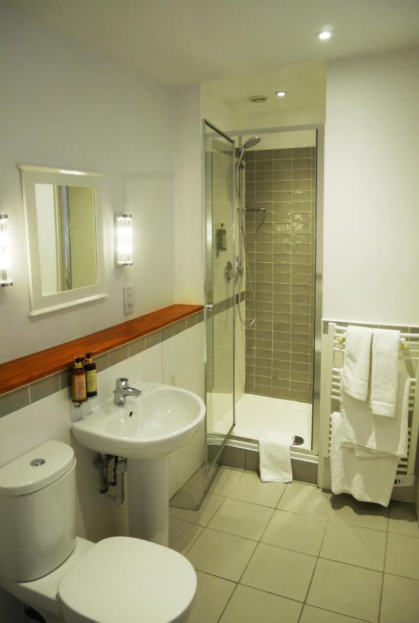 Small Double Room,38076685:JPEG